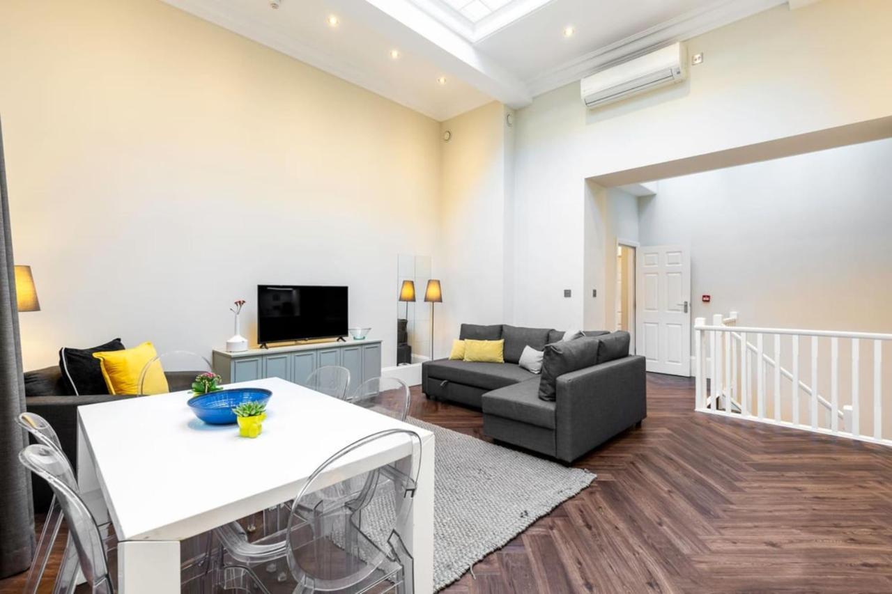 2-Br Apartment For 6 In Covent Garden With Ac 런던 외부 사진